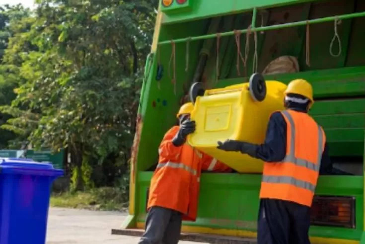 Câmara aprova piso salarial nacional de R$ 3 mil para garis