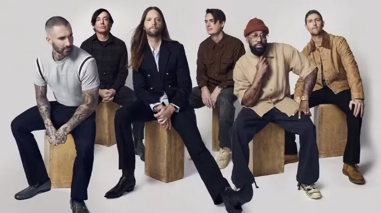 Pó de café e toalhas pretas estão na lista de exigências de Maroon 5 para 1º show da turnê no Brasil; confira