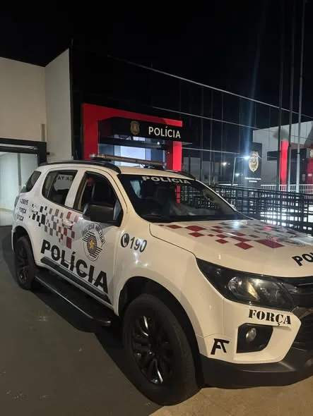FORÇA TÁTICA PRENDE INDIVÍDUO POR ESTUPRO E TRÁFICO EM ANDRADINA/SP