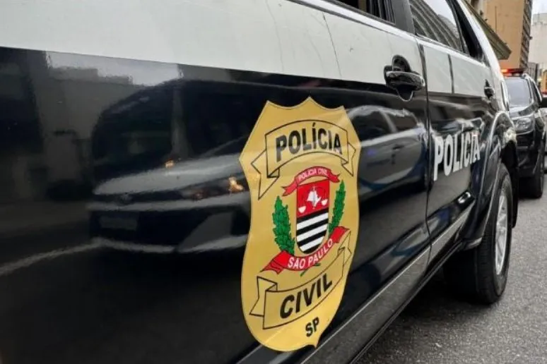 Prints mostram plano de filho para envenenar mãe adotiva